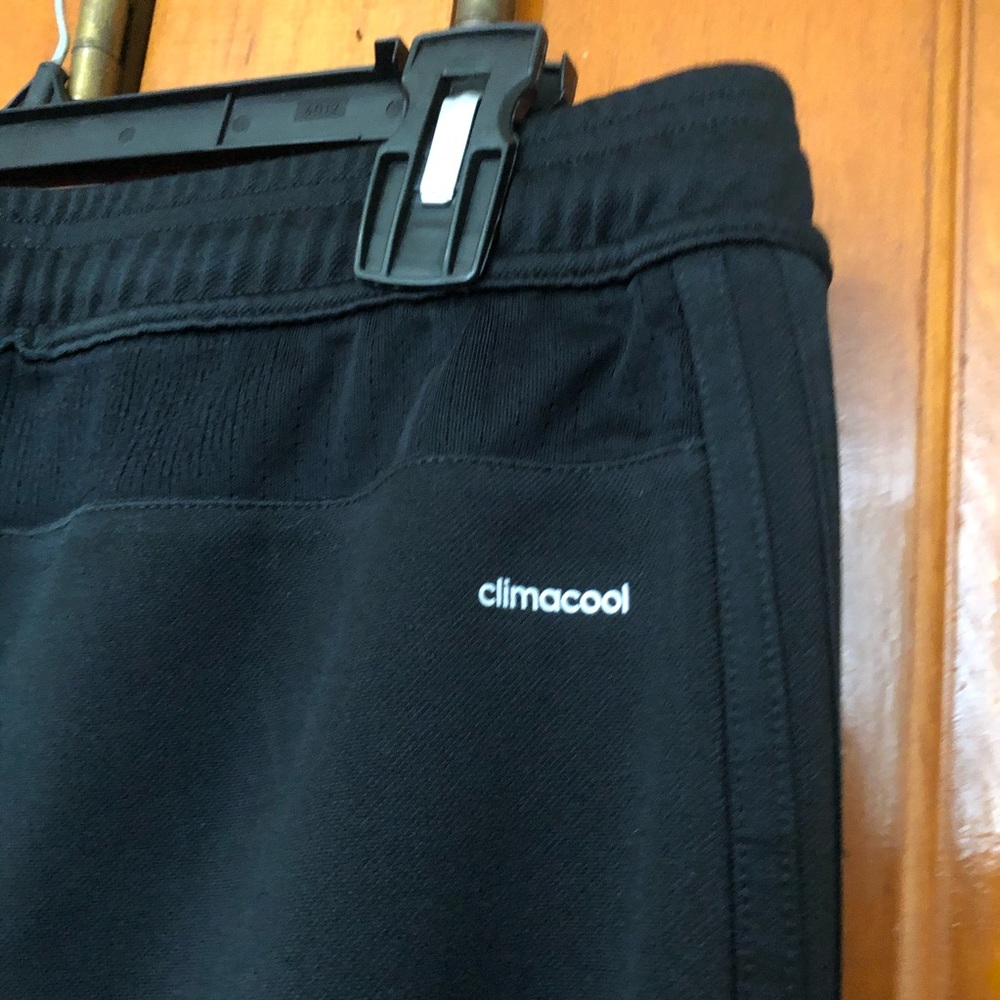 Adidas pants - Picture 5 of 10